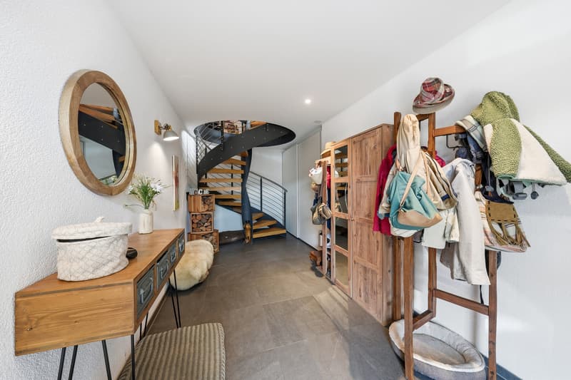Appartement de charme de 4,5 pièces en triplex dans une ferme rénovée (2)