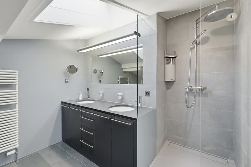 Appartement 4.5 pièces avec vue panoramique à 20 min. de Gstaad (12)