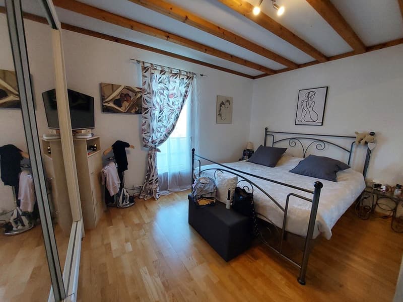 Spacieuse villa avec appartement indépendant au rez inférieur (7)