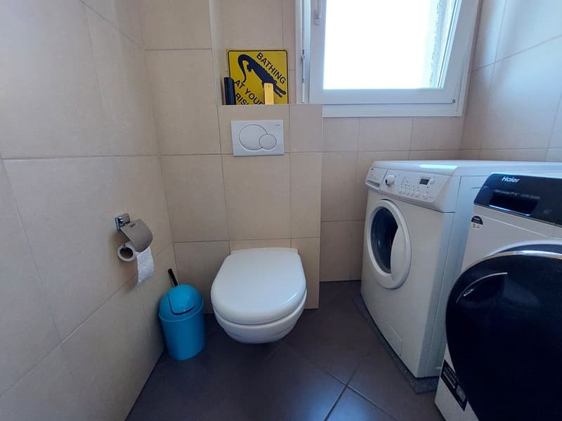 Appartement en attique avec terrasse, garage double et place de parc extérieure (11)