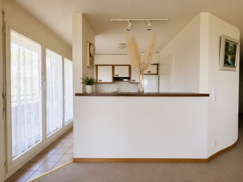 Appartement de 3,5 pièces avec vue panoramique sur le lac et place de parc intérieure (5)