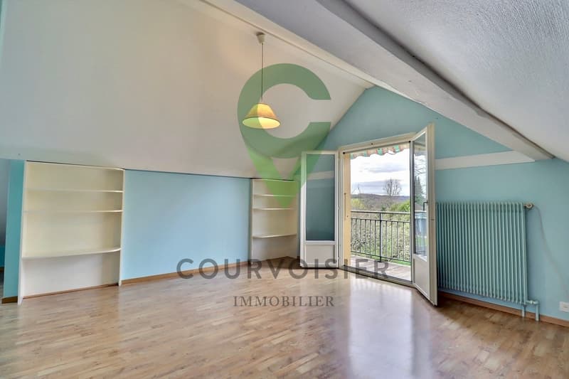 Villa individuelle à rénover avec potentiel d'agrandissement (7)