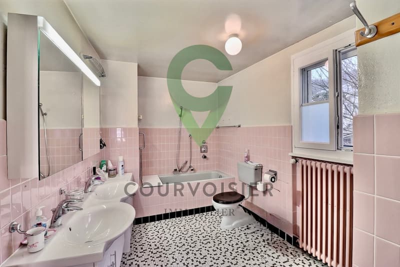 Propriété villageoise d'exception à sublimer, à proximité de Rolle (6)
