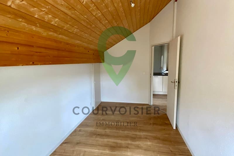 Demeure de caractère scindée en deux appartements proche d'Aubonne (11)