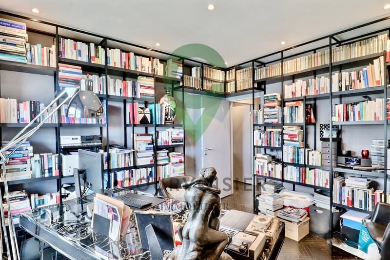 Appartement d'exception avec vue panoramique à 10 minutes de Vich (6)
