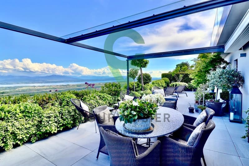 Appartement d'exception avec vue panoramique à 10 minutes de Vich (3)