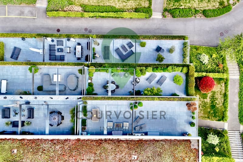 Appartement d'exception avec vue panoramique à 10 minutes de Vich (13)