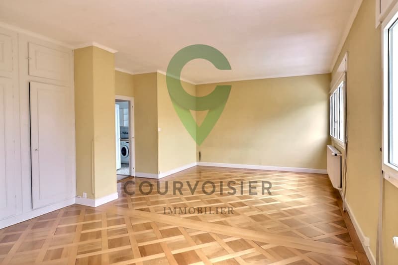 Maison de caractère avec 2 appartements à deux pas de Tartegnin (9)