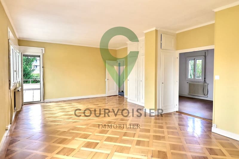 Maison de caractère avec 2 appartements à deux pas de Tartegnin (8)