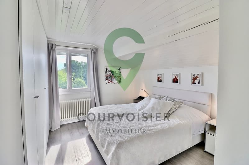 Magnifique propriété avec deux appartements, jardin et belle piscine (11)