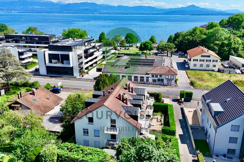 Spacieux attique de 3.5 pièces avec jolie vue dégagée sur le lac (13)