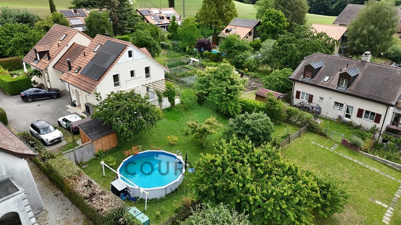 Magnifique Villa Jumelle Rénovée avec Piscine (13)
