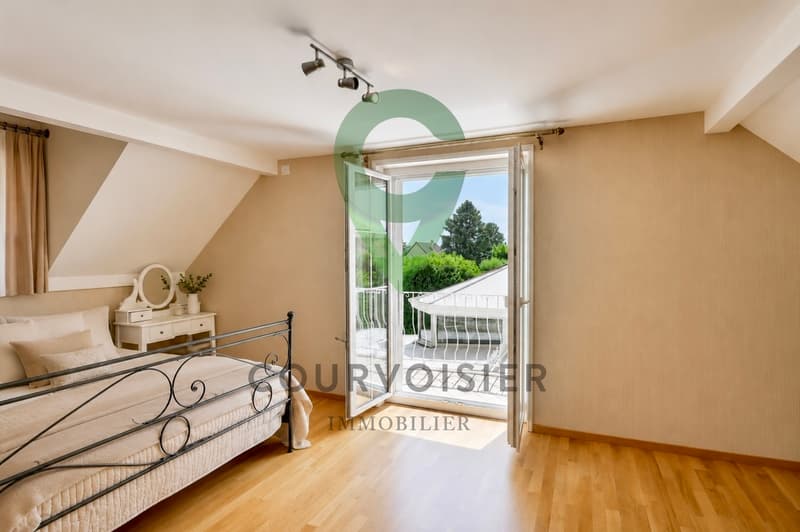 Elégante maison au coeur de Lavigny (9)