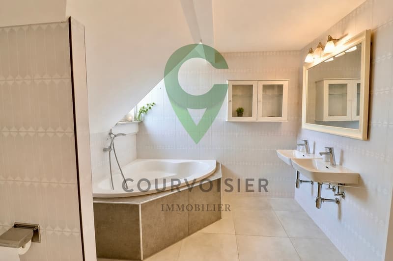 Elégante maison au coeur de Lavigny (8)