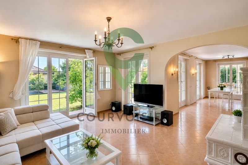 Elégante maison au coeur de Lavigny (4)