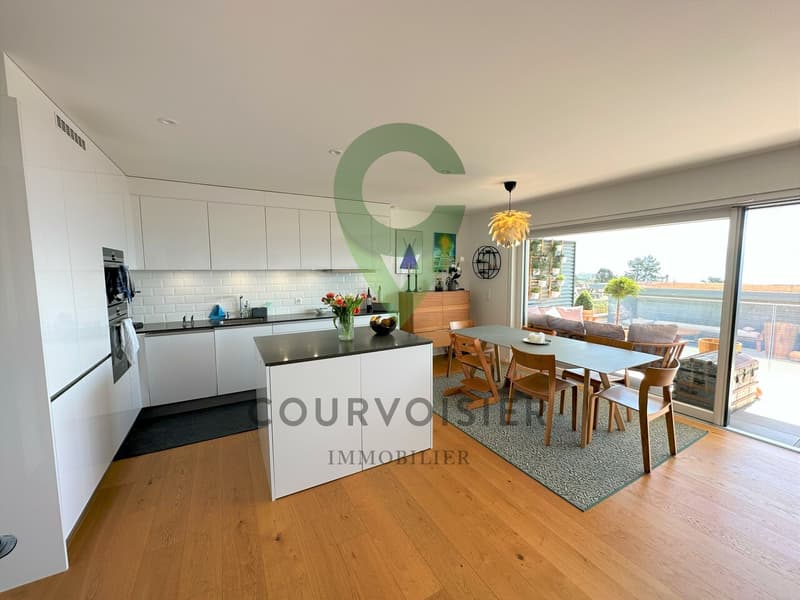 Splendide duplex de 4.5 pièces avec vue panoramique sur le lac (2)