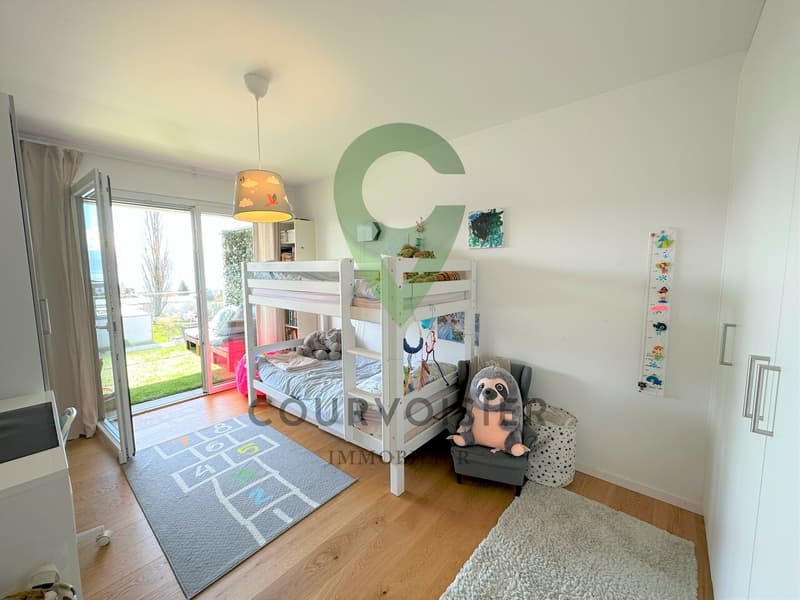 Splendide duplex de 4.5 pièces avec vue panoramique sur le lac (10)