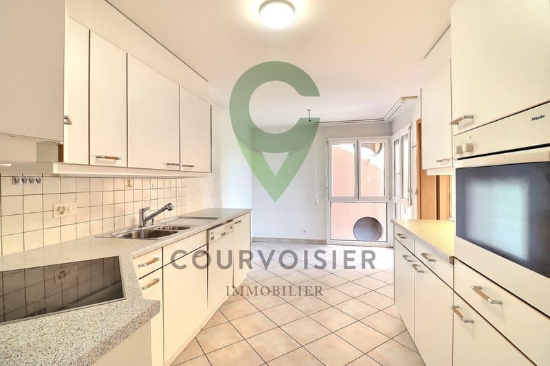 Bel appartement de 4.5 pièces avec vue lac et Alpes (6)