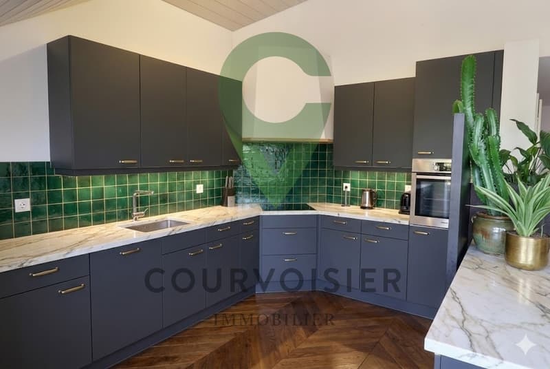 DUPLEX DE 5.5 PIECES DANS PETITE COPROPRIÉTÉ (3)
