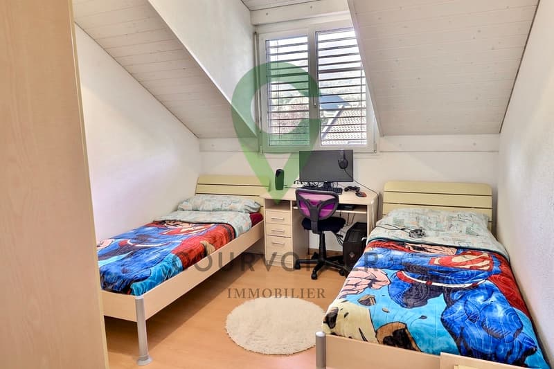 DUPLEX DE 5.5 PIECES DANS PETITE COPROPRIÉTÉ (8)