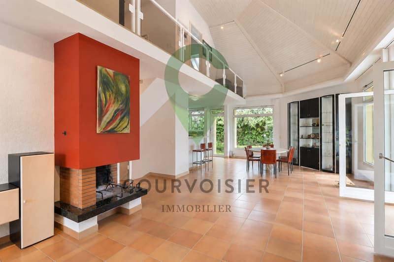 Villa contemporaine avec 2 logements, jardin et piscine à Rolle (3)