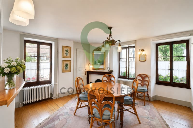 Maison de caractère avec jardin et local indépendant au coeur de Nyon (4)