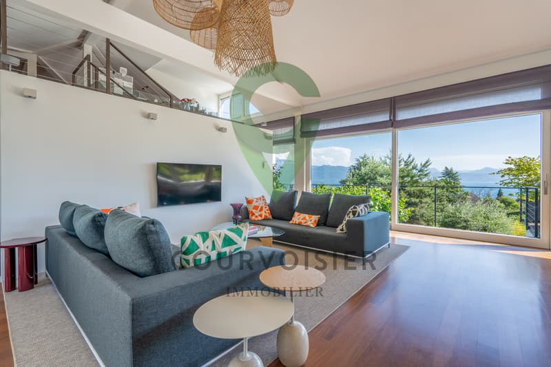 Magnifique villa contemporaine avec vue panoramique et piscine miroir (5)