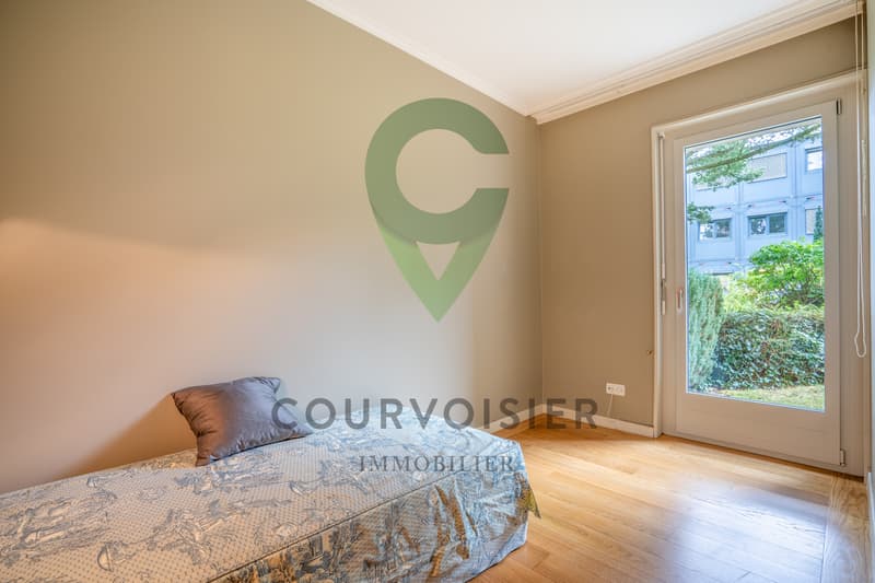 Sublime appartement de maître avec jardin au coeur de Pully (5)