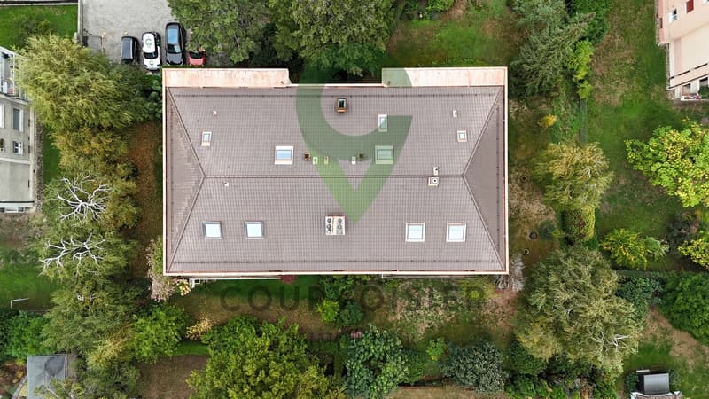 Magnifique appartement de maître avec jardin au coeur de Pully (13)