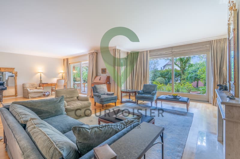 Magnifique appartement de maître avec jardin au coeur de Pully (2)