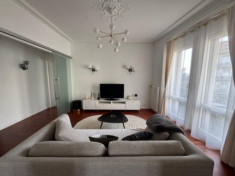 Lausanne sous-gare - Objet rare - magnifique appartement rénové dans un immeuble1900 (2)