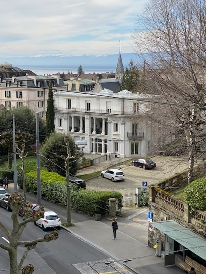 RESERVE !! Élégant appartement de 4.5 pièces sous-gare – Lausanne 1006 (2)