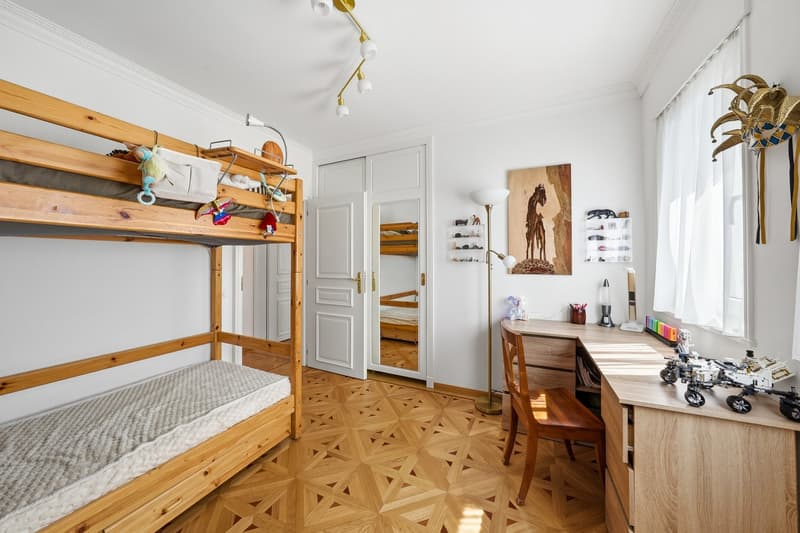 Spacieux appartement de 7 pièces avec balcon et vue à Lausanne (11)
