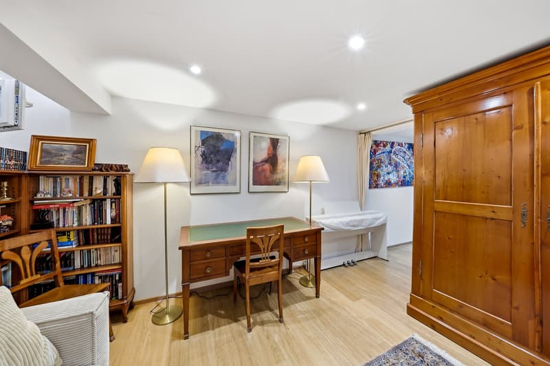 Spacieux appartement de 7 pièces avec balcon et vue à Lausanne (14)
