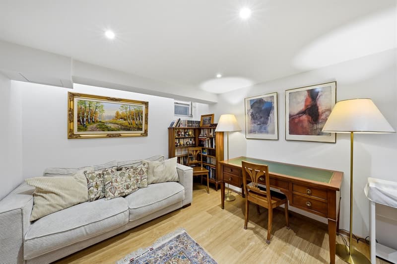 Spacieux appartement de 7 pièces avec balcon et vue à Lausanne (15)