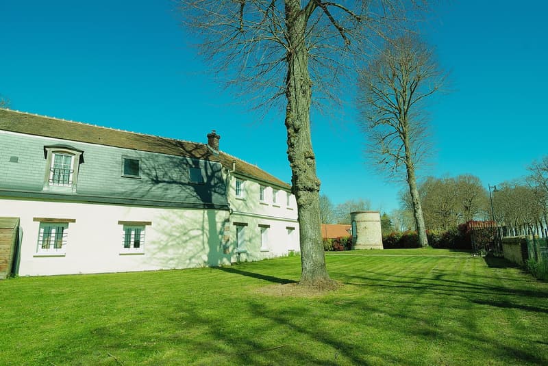 Majestueuse Maison de Caractère de 10 Pièces à Chartres – 315 m² (4)