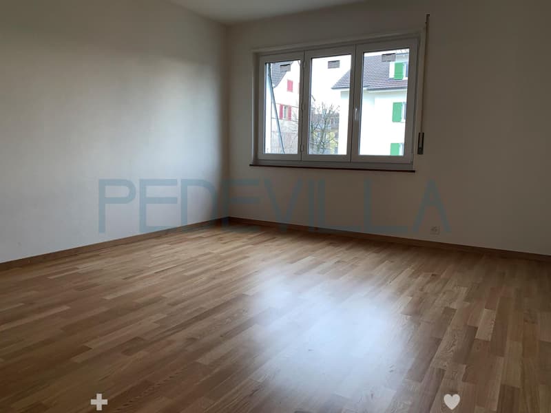 Zu vermieten ? 2,5-Zimmer-Wohnung im 1. Stock (6)