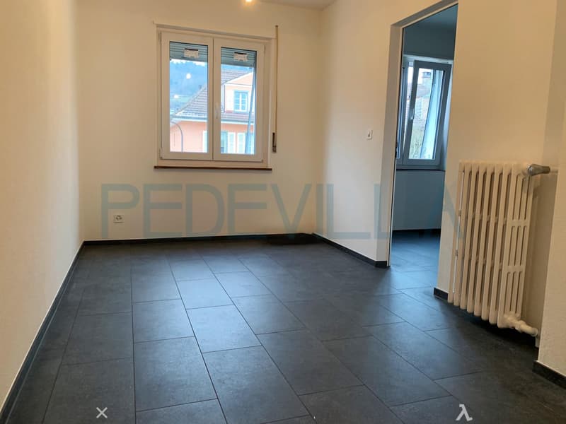 Zu vermieten ? 2,5-Zimmer-Wohnung im 1. Stock (4)