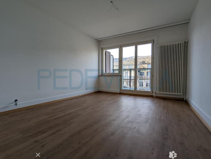 À deux pas de la gare - Appartement lumineux de 3 pièces (2)