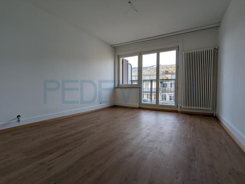 À deux pas de la gare - Appartement lumineux de 3 pièces (2)