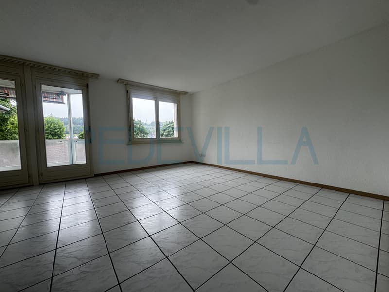 Zu vermieten - Schöne 4-Zimmer-Wohnung im 1. Stock (5)