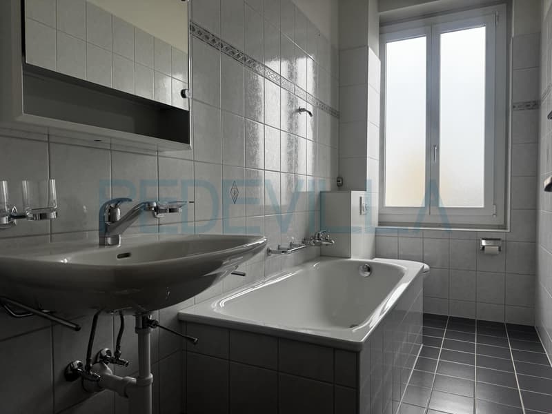 À louer - Appartement de 2 pièces à deux pas de la gare (5)