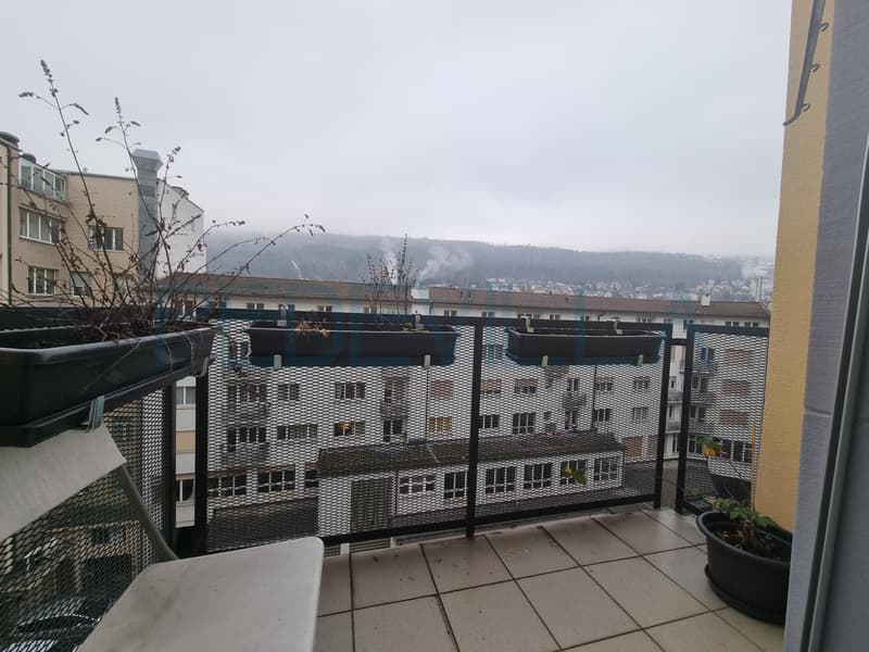 Appartement de 2.5 pièces proche de la gare (8)