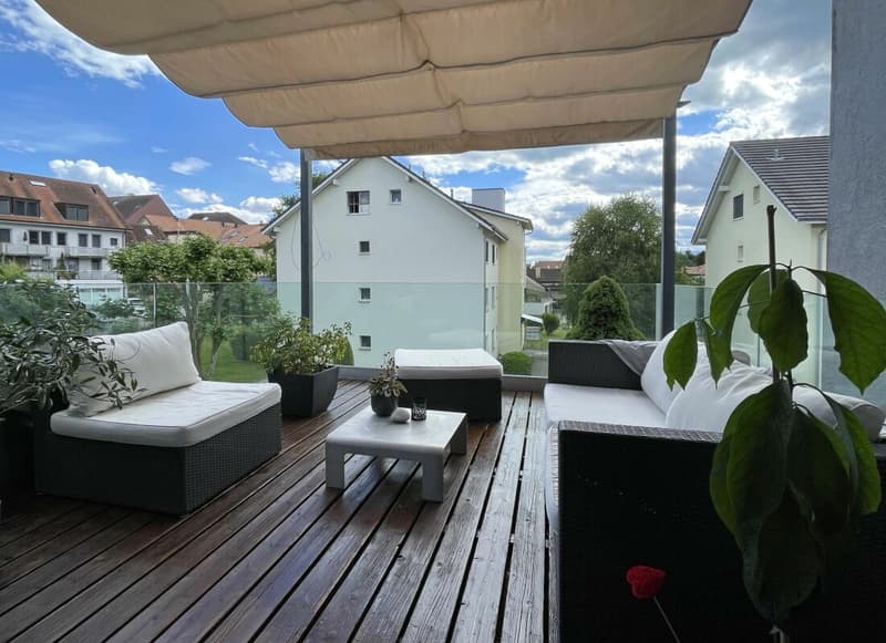 Appartement duplex en attique de 5,5 pièces dans un écrin de verdure (7)