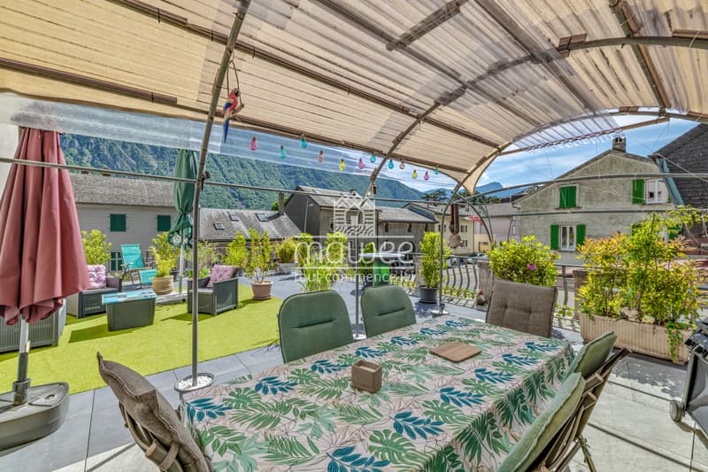 Appartement de 2,5 pièces avec une exceptionnel terrasse panoramique ! (3)
