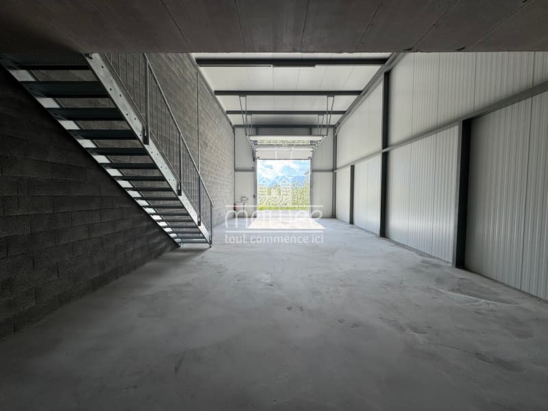 Box de 130 m2 à Saxon (5)