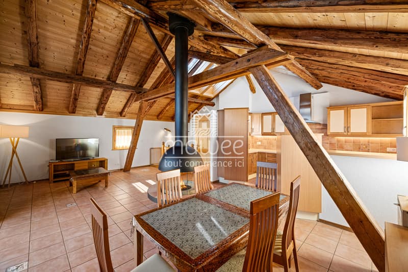 Opportunité rare - chalet avec studio en résidence secondaire ! (7)