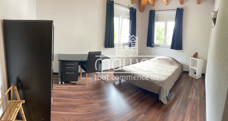 Belle chambre meublée (1)
