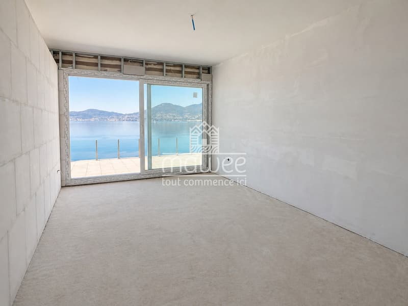 Appartement neuf avec accès privatif au lac et terrasse de 90 m² (5)