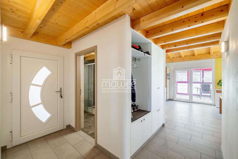 Superbe 4.5 pièces avec mezzanine - Confort, volumes et tranquillité (5)